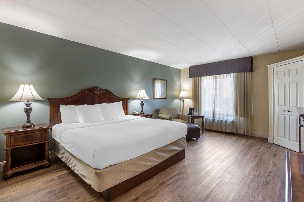 Best Western Plus Steeplegate Inn Davenport Pokój zdjęcie